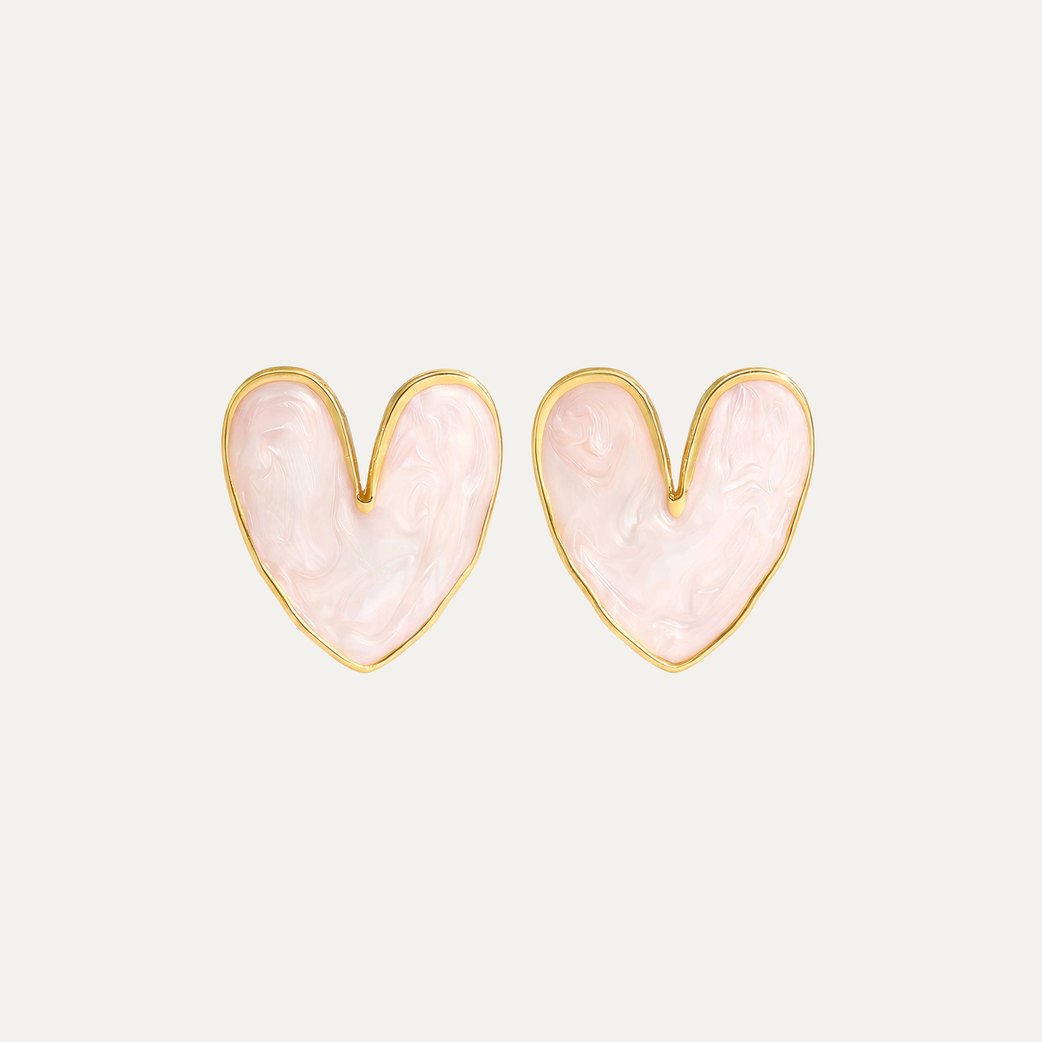 Amore Earrings in 18k gold-plated stainless steel with heart enamel by Soleil à Deux