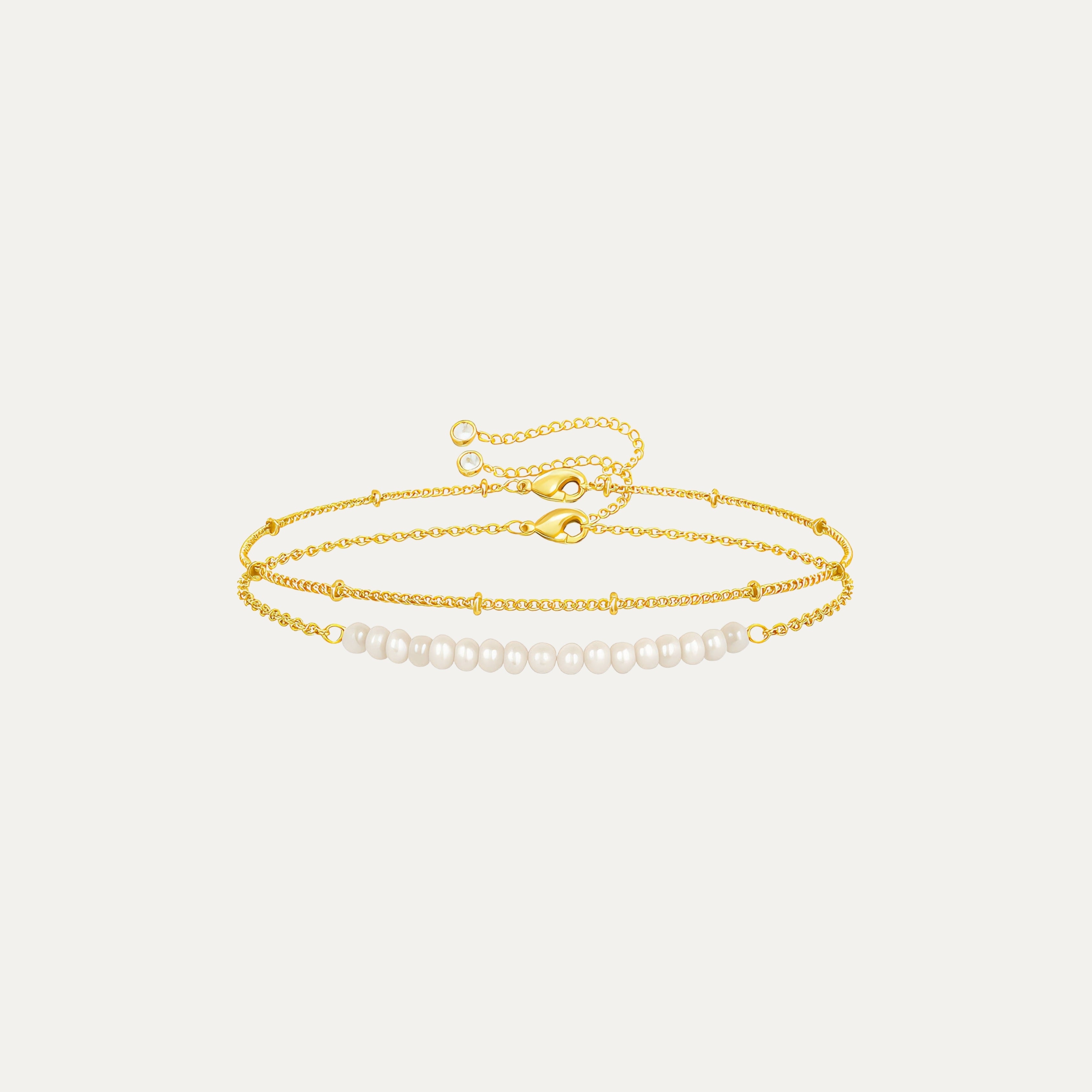 Delia Bracelet in 18k gold-plated stainless steel — delicate chain by Soleil à Deux